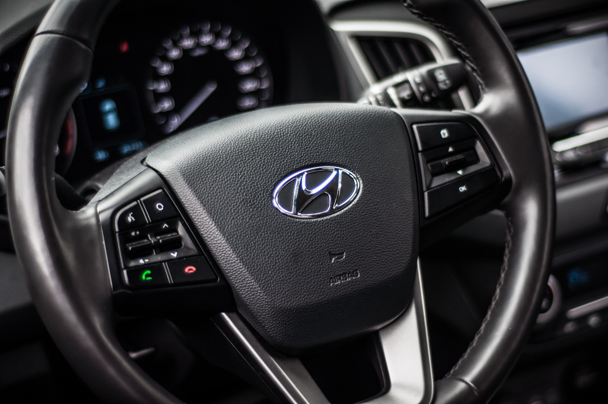 Zagledala sem se v novi Hyundai avtomobil, ki sem ga slučajno videla
