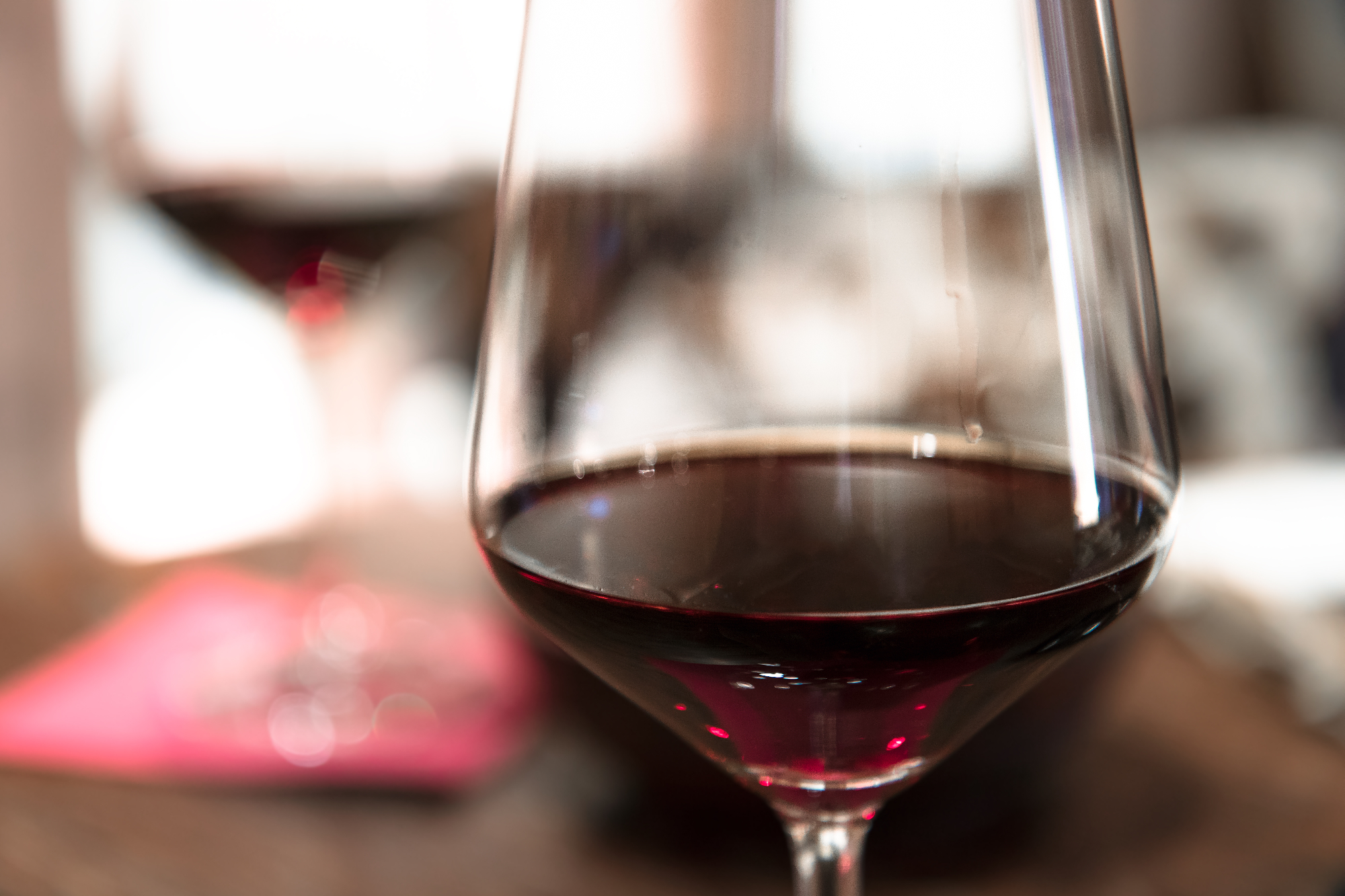 Kakovostno vino, ki ga lahko tudi jaz pijem brez težav