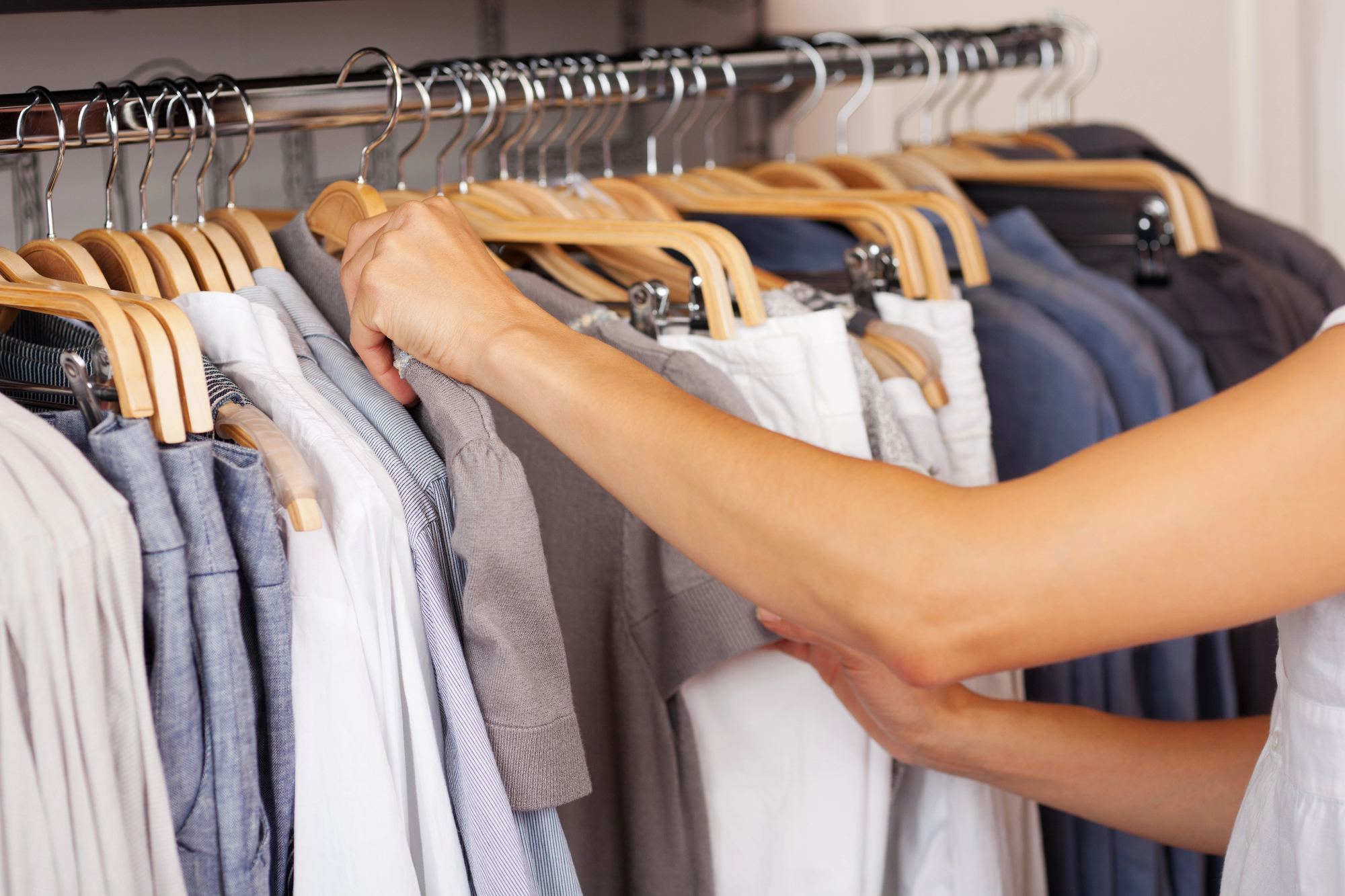 Pred poroko sem se moral odpraviti po nakup obleke